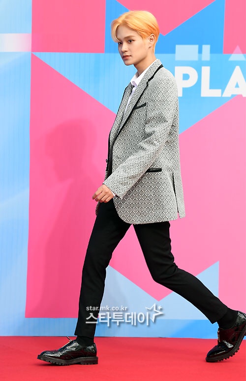  190801MGMA AB6IX