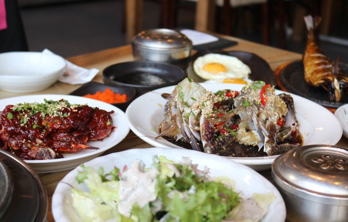  수지 신봉동 맛집 용인 꽃담 간장게장 무한리필 정식도 굿!