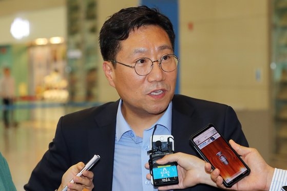  "일본과 맞서야 총선 유리" 여당 싱크탱크 민주연 보고서 파문 (“대통령 청와대 민주당이 합작하여 반일 조장하고, 이순신 죽창 의병이니 했던 모든 퍼즐이 이 보고서 보니 맞춰져")