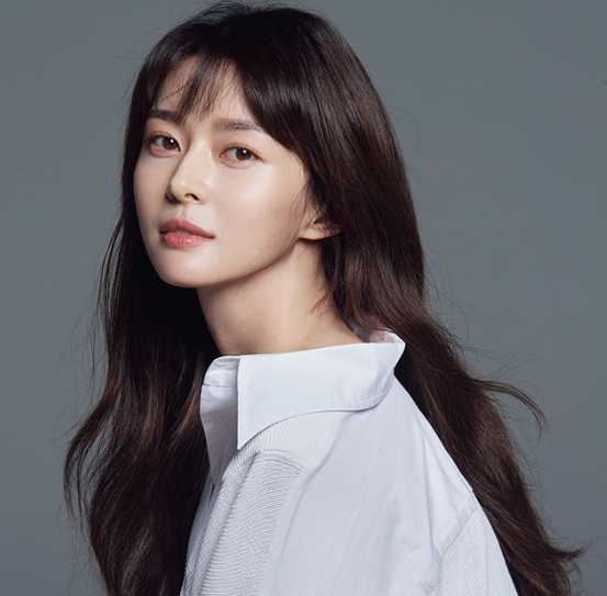  이종석 권나라 열애설? 권나라 누구?