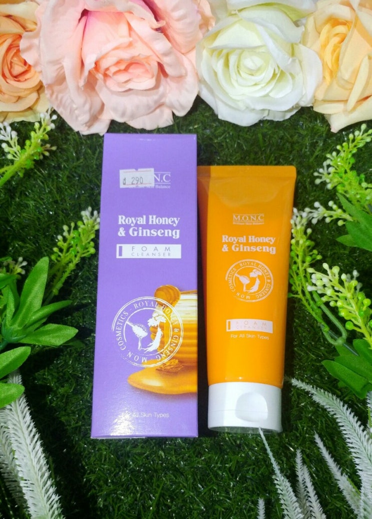  sữa rửa mặt <MONC> Royal Honey & Ginseng Foam Cleanser 150ml