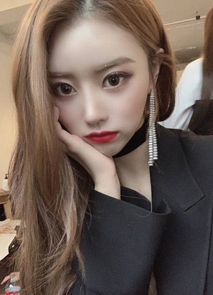  러블리즈 미주 몸매 출근길 키 움짤 나이 고향 별명 학력 옥천 한화이글스 시구 욕설 직캠 성희롱 박나래 인스타 성형전 레전드 나혼자산다 홍현희