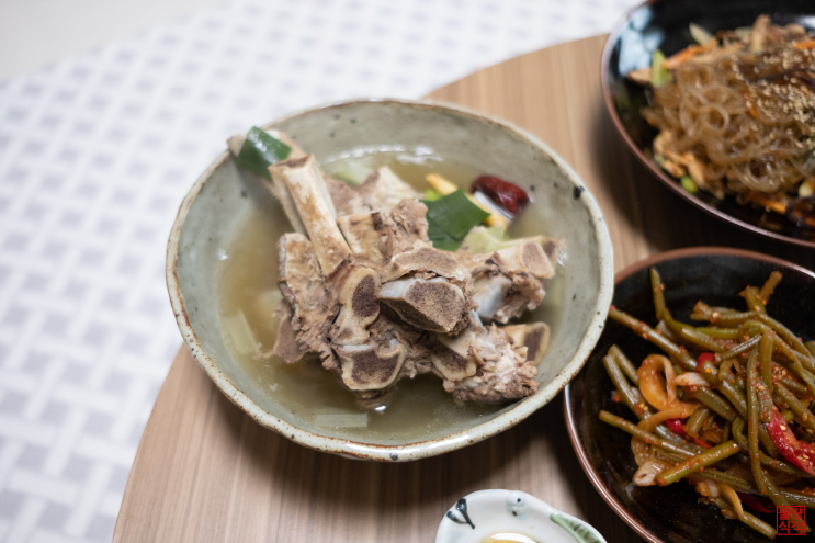 분당 대가옥 :: 달지 않은 왕갈비탕 [성남/구미동 맛집]