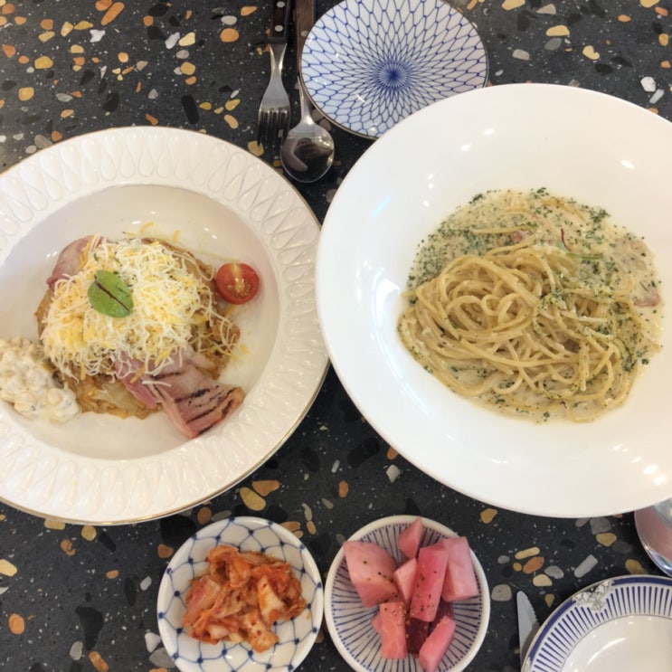  [수원 광교 앨리웨이 맛집] 데이트 성공률 100% 분위기 좋은 < 둘중하나 >