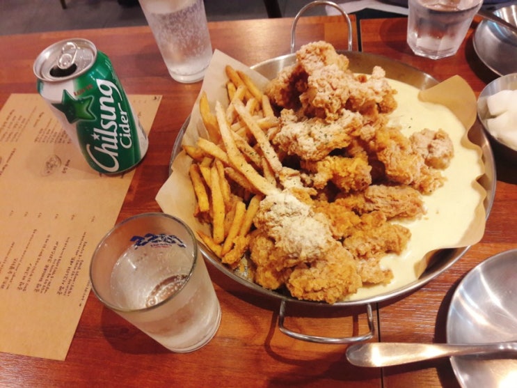  신림 치킨 맛집 추천 :: 치킨공방 신림점 '크림커리치킨' 먹은 후기