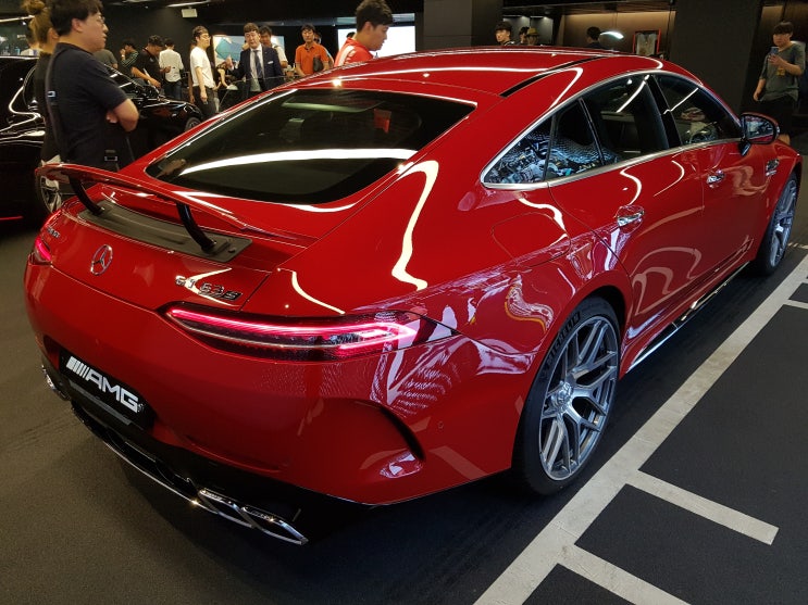 벤츠 AMG GT 63 S 4도어 외 여러 AMG 차량을 직접 체험하다! - AMG 모터쇼