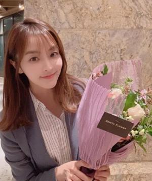 강타 정유미 , 뇌피셜로 거론돼, 사실무근으로 , 오랜만에 휴식 강타 정유미 , 뇌피셜로 거론돼, 사실무근으로 , 오랜만에 휴식