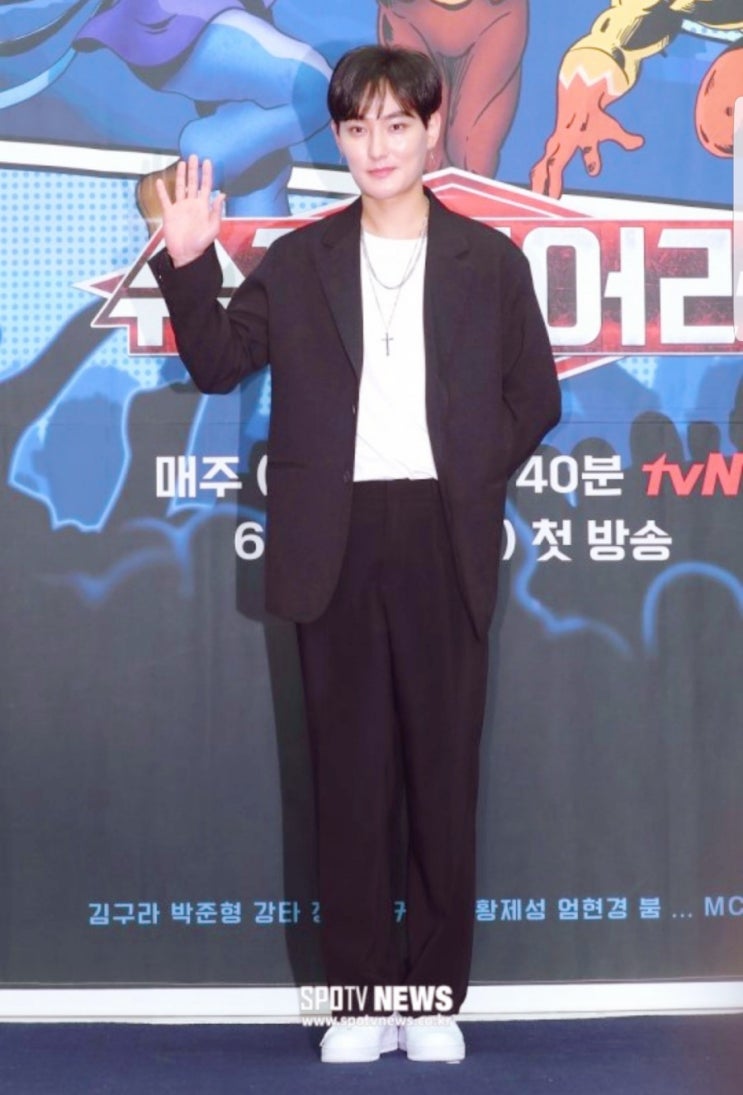  [단독]강타, 사생활 논란에 SM 日공연 불참 확정 "컨디션 불량" 여론의 뭇매 맞는 강타..