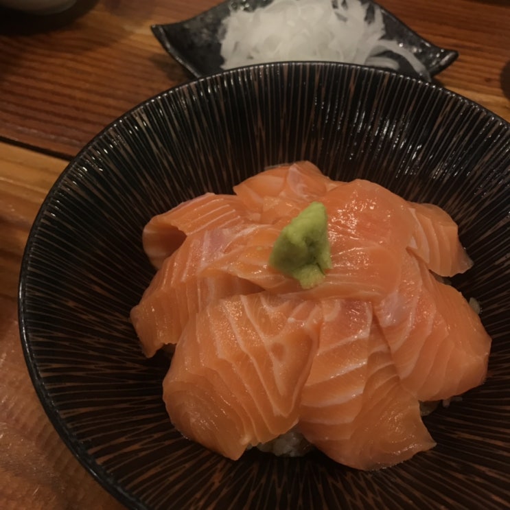  결돈부리 :: 건대입구 근처 덮밥 맛집! 사케동 먹어 본 후기