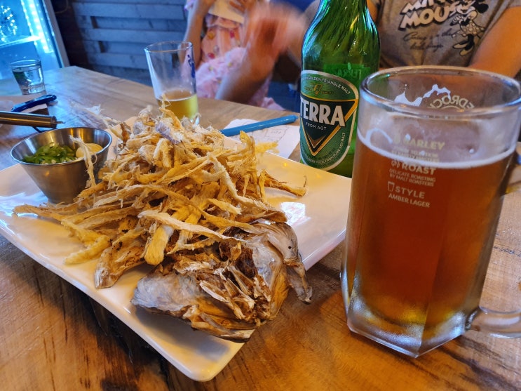 함덕술집 제주다 제주돌집의 레드락생맥주가 있는 함덕제주다 함덕술집 제주다 제주돌집의 레드락생맥주가 있는 함덕제주다