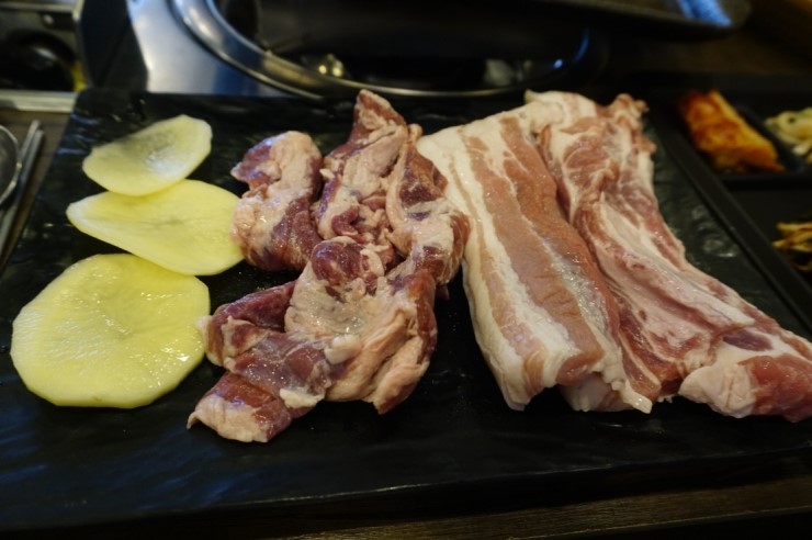 제주맛집 @ 서귀포 흑돈/제주산 생흑돼지/서귀포 칼호텔 근처 맛집