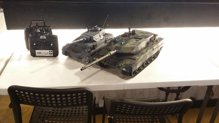  1/16헨롱탱크2. 레오파드 2 A6
