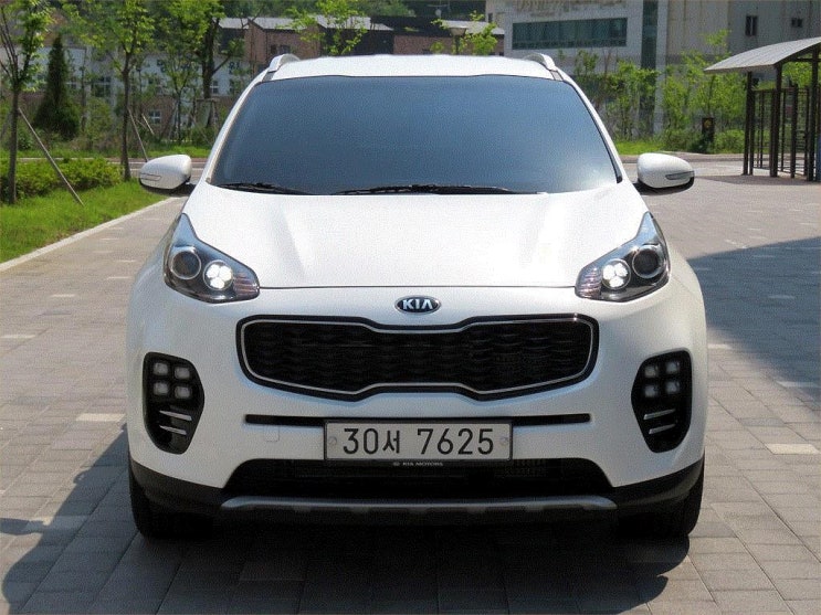 중고차더 SUV 스포티지 디젤 1.7 2WD 노블레스 기본형달인이판매합니다.