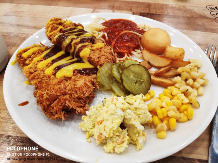  [충북진천맛집]진천돈까스 무한리필 맛집 - 푸릴리