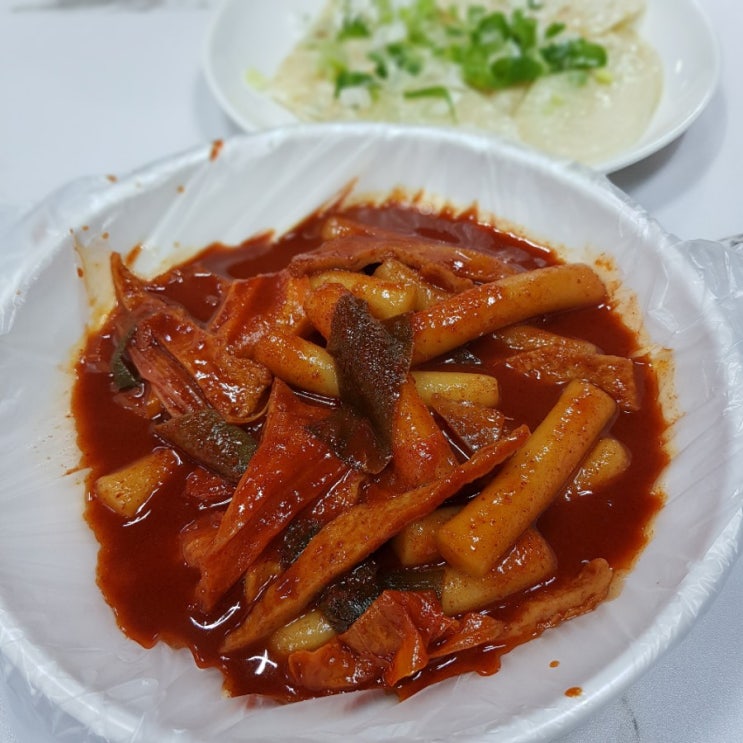  대구 서문시장 먹거리 떡볶이 양념에 반하다 "김민경의섹시한떡볶이"
