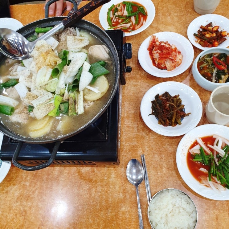  강남역삼계탕 본가한방삼계탕 닭한마리가 최고 !