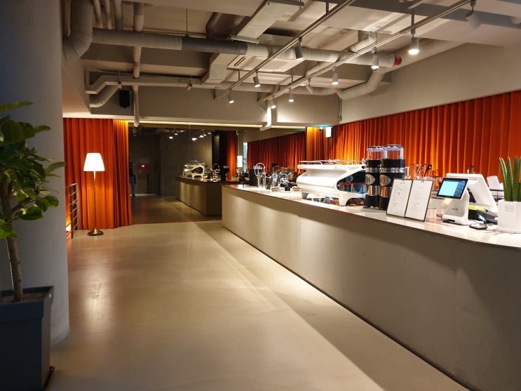  [강남구청역 카페] 맷카페 (Matt Cafe), 공간과 맛에 두 번 경탄하는 라마르조꼬 쇼룸 겸 카페