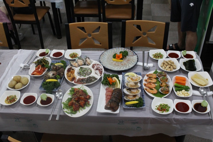  부산 자갈치시장 맛집 여기 실화냐!