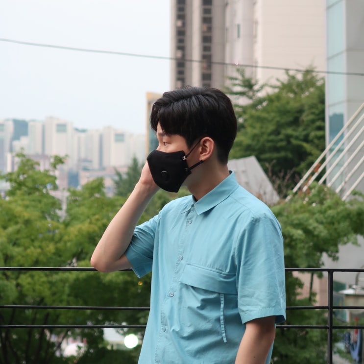  황사에는 a pury 에이퓨리 패션 마스크! 스타일링에도 용이합니다.