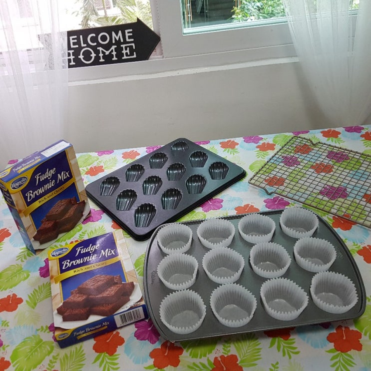  Did you know chocolate is considered a happy food? 