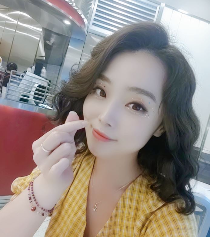  공연메이크업 / 마티아메이크업,잠실새내메이크업 ,송파메이크업샵,잠실메이크업,잠실새내,2호선,연중무휴,예약제,데일리,면접,승무원,혼주,웨딩,프로필,촬영,소개팅,돌잔치등 레슨,출장