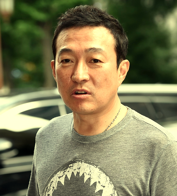  이재룡 기소유예 "강남에서 만취" 입갑판 때려 부셔서...
