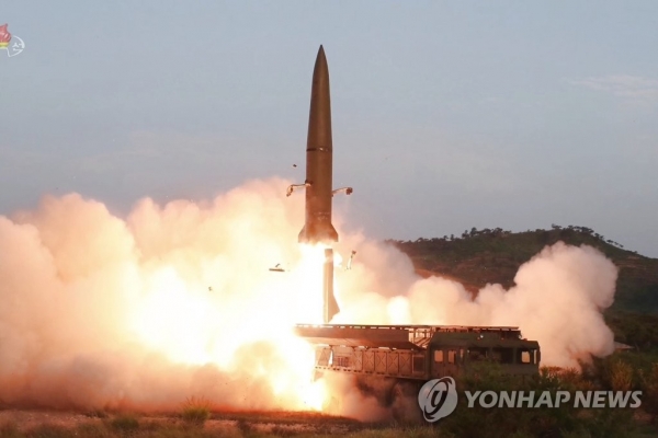 북한. 문재인, '평화경제' 선언 다음날 황해남도서 단거리 탄도미사일 추정 발사체 2회 발사