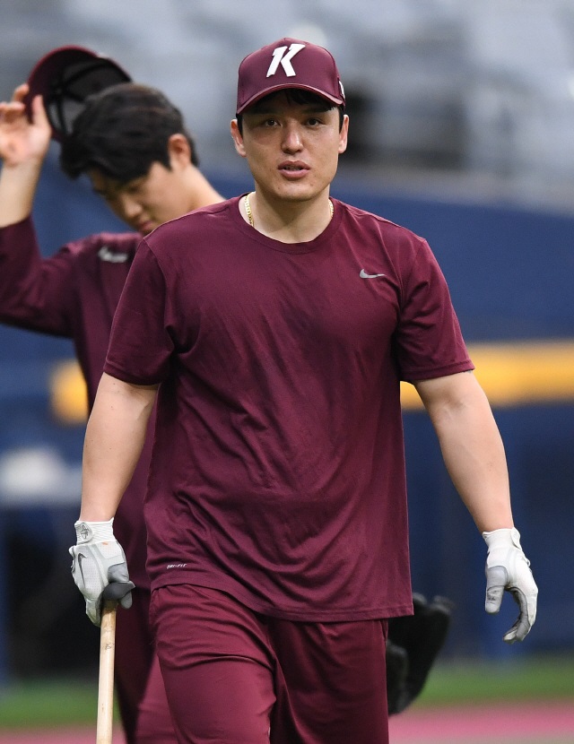  KBO, '판정항의 및 기물파손' 키움 박동원에 벌금 200만원