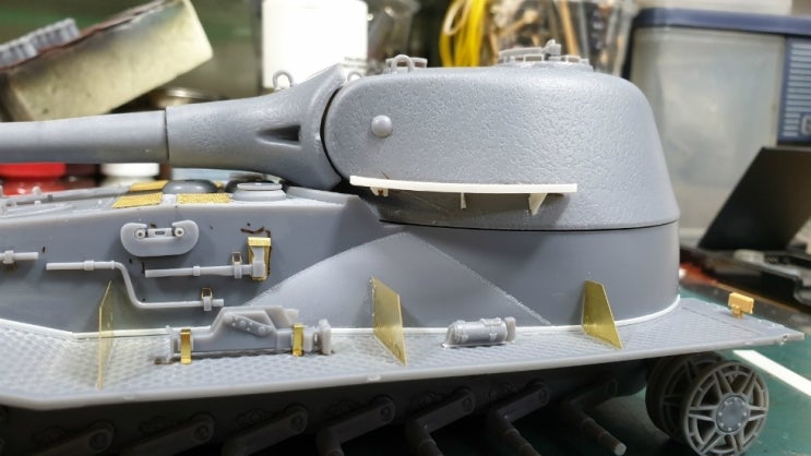  [Amusing Hobby] 1/35 Pz.Kpfw.VII VK7201(K)...3.