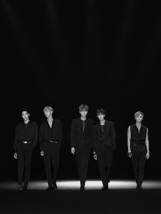  [용산점] 크나큰 (KNK) - KNK S/S COLLECTION (싱글앨범) 발매기념 팬사인회