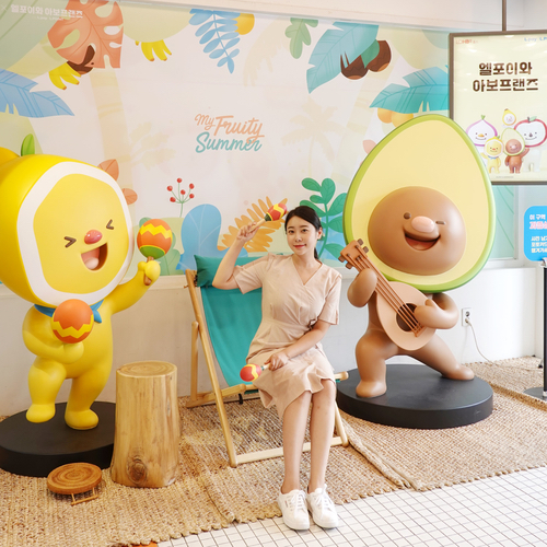  엘포인트 엘포이 & 아보 캐릭터 롭스이태원점에서 귀여움 찰칵!