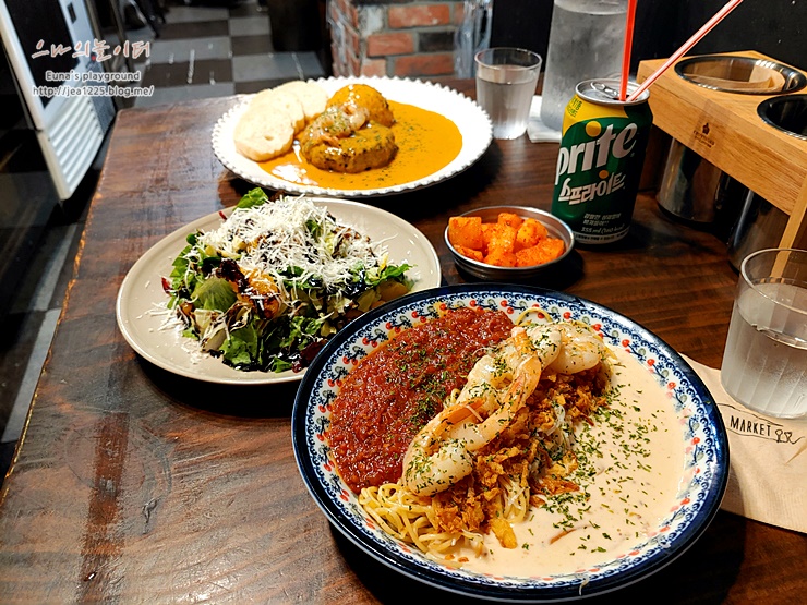 충무로 필동 함박스테이크맛집, 코너스테이크