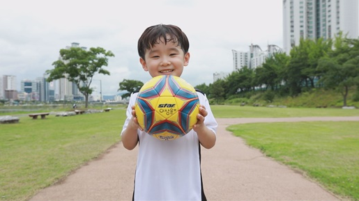 영재발굴단 이상윤 6살 축구 신동 축구클럽 리틀 이강인 마르세유 턴 왼발잡이 태권도 사범 ....