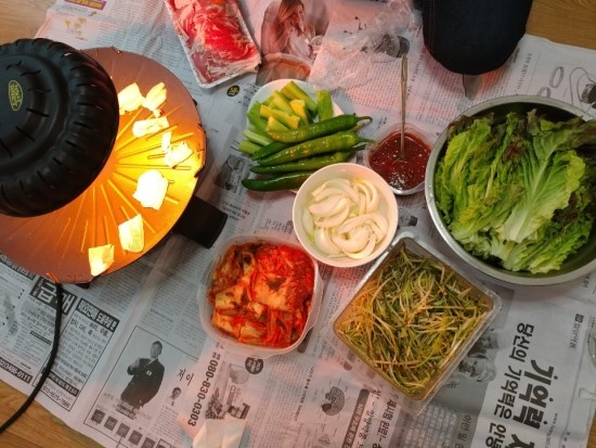  자이글에 고기구워먹기