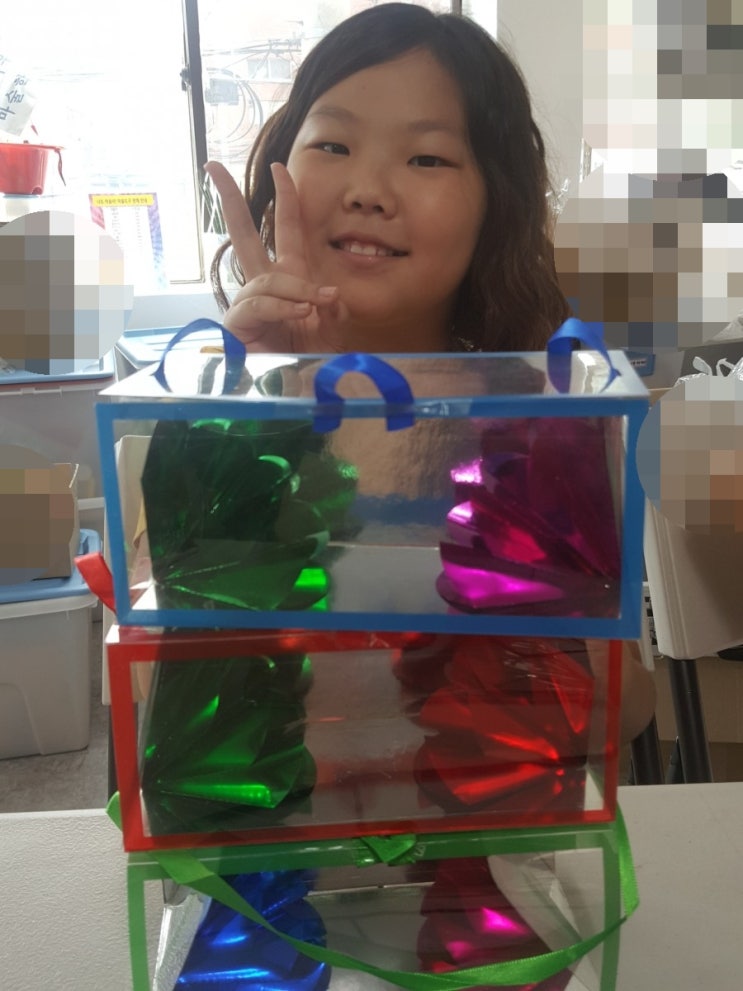  [부산마술학원/여름방학특강] 마술을 가르쳐 보십시요..표현력이 달라집니다(현진,태연자매 )
