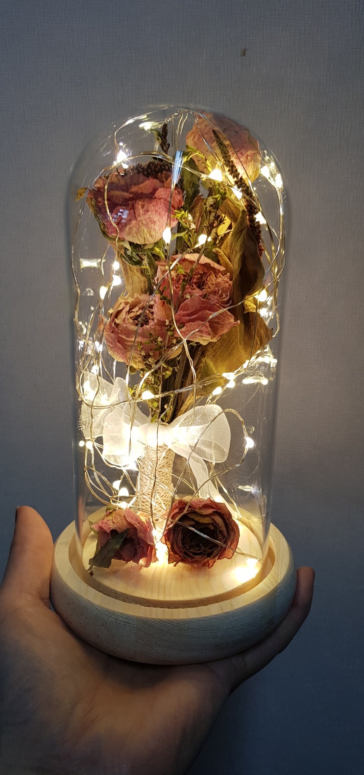 부케말리기 선물 LED 말린 부케 유리돔 소중히 간직하길! 부케말리기 선물 LED 말린 부케 유리돔 소중히 간직하길!