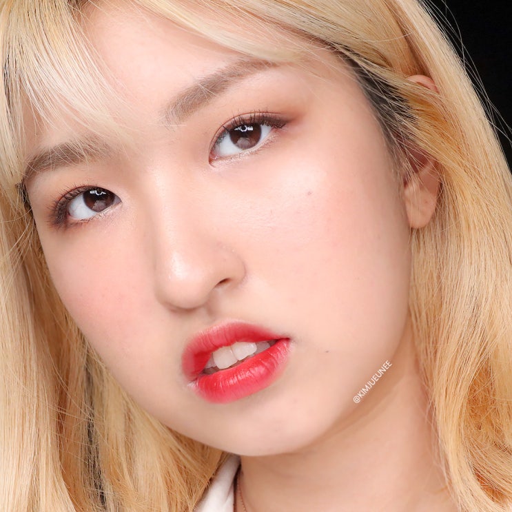  190807 #MOTD ; 브릭 컬러와 하이라이터 포인트 메이크업