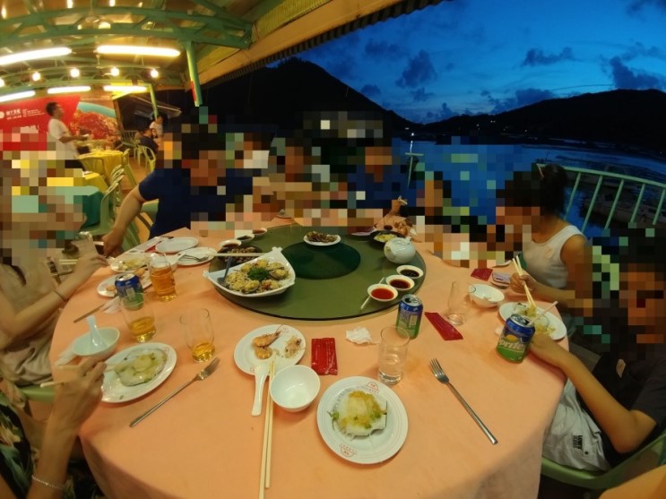 [홍콩맛집]라마섬 레인보우레스토랑/배타고 가는 해산물 음식점