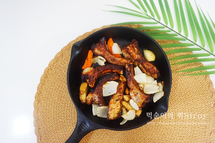  돼지등갈비 구이 잡내없이 짭조름