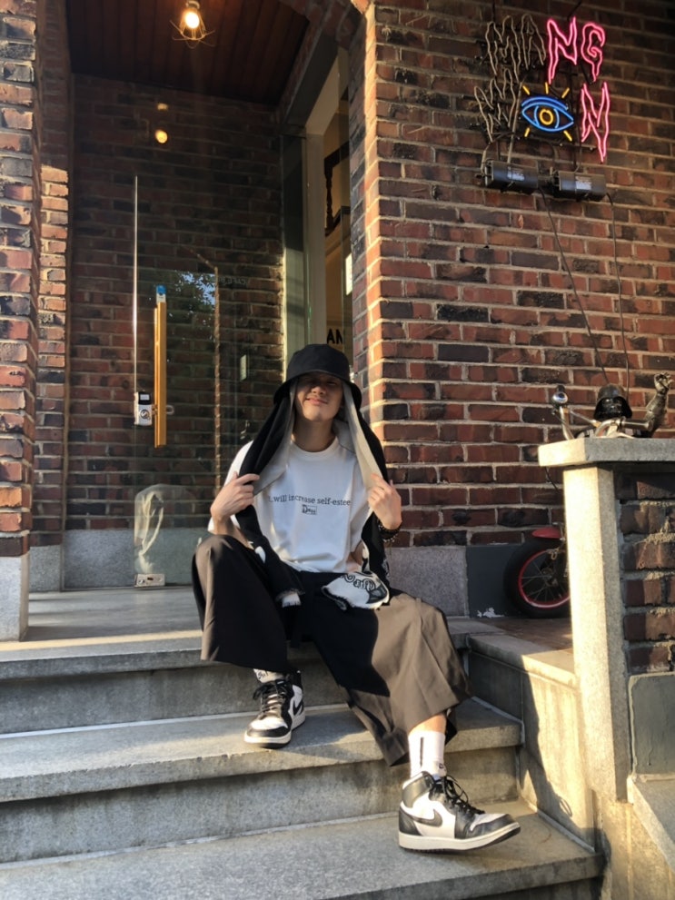  반팔티 추천 영 캐주얼 브랜드 디쏘에이치 김우석, 김요한 티셔츠