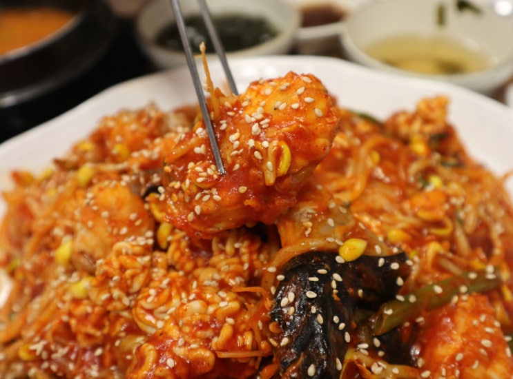  강서구아구찜 방화동맛집 통큰찜 ~ 아구찜 진짜 통크다 !! 양진짜많아 배터지는줄 ㅋㅋ 고니사리 필수