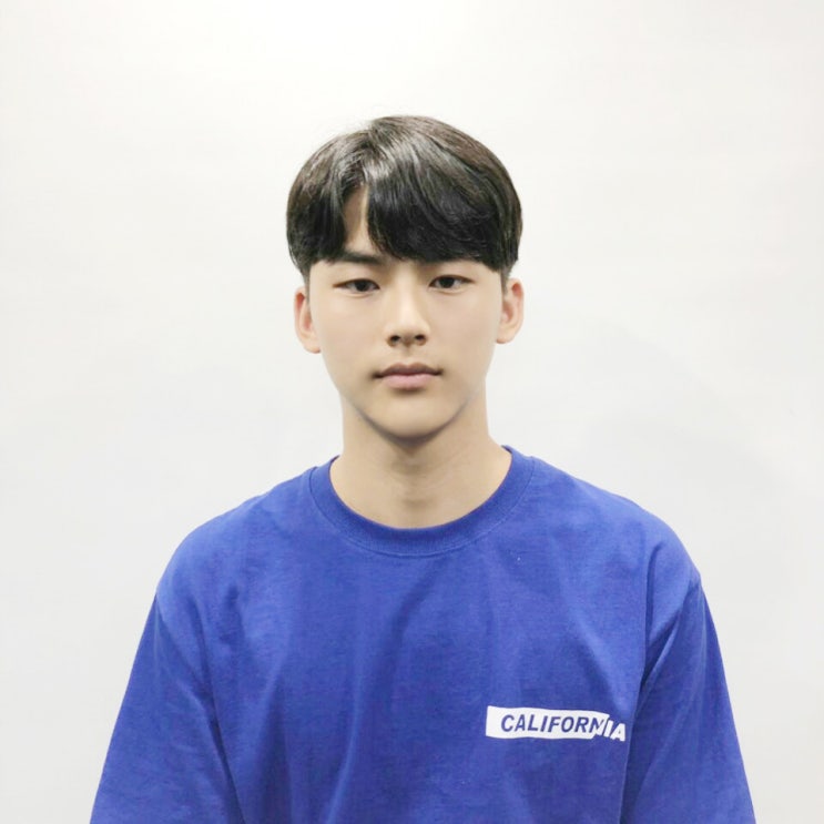  자연스럽게 가르마 펌으로 훈남으로!