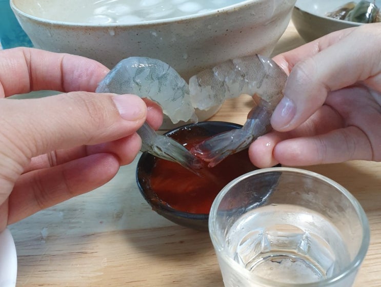 오늘 저녁 뭐먹지? 생새우회(오도리),소라 가리비 찜 먹방ㅋㅋ 오늘 저녁 뭐먹지? 생새우회(오도리),소라 가리비 찜 먹방ㅋㅋ