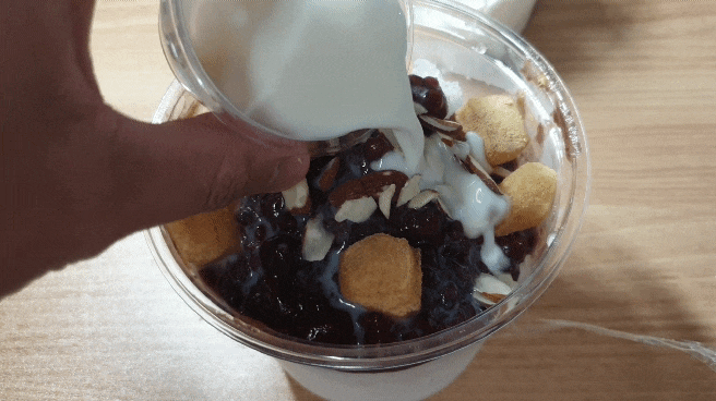  8월 일상 엔제리너스 팥빙수 , 베이커리 , 디저트 리뷰 / 자전거 운동