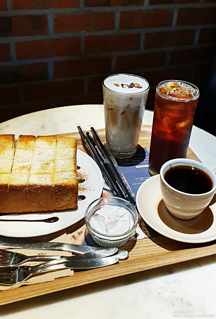  대구 카페 핸즈커피 송해공원점 데이트하기 좋아
