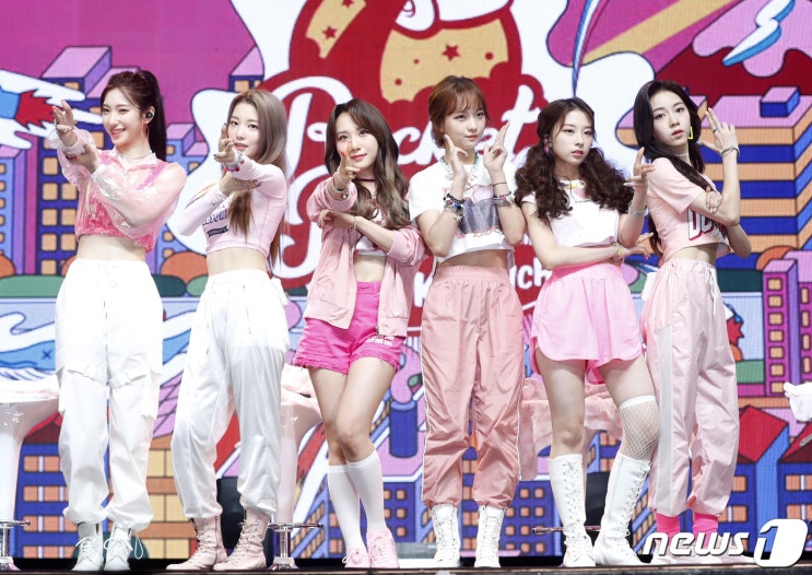  프로듀스48 타카하시 쥬리, 울림 걸그룹 '로켓펀치'로 데뷔 / 프로듀스48 출신 멤버가 3명?