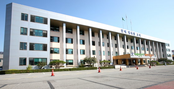 남학생 제자와 성관계한 여교사…경찰 '무혐의' 처분