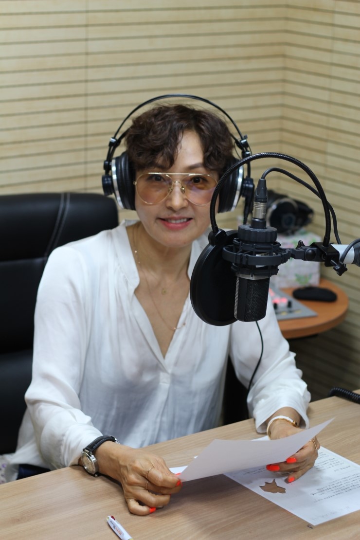  [이동은의 라라랜드]광복절에 함께 불러요~ '아~~대한민국' 가수 정수라와 함께.