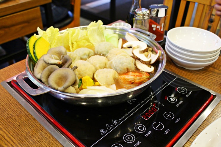  삼양동 맛집 수유시장 근처 만두목장 수제만두전골 맛있다!!