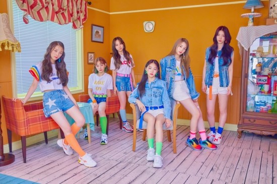 로켓펀치, 데뷔곡 '빔밤붐' 2개국 아이튠즈 K팝 차트 1위 로켓펀치, 데뷔곡 '빔밤붐' 2개국 아이튠즈 K팝 차트 1위
